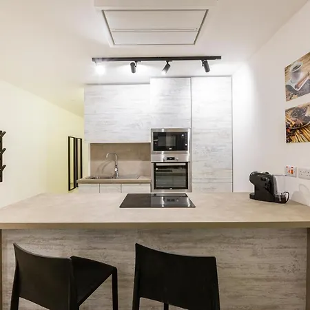 Cozy Brand New Off Promenade & Wifi By 360 Estates * Sliema